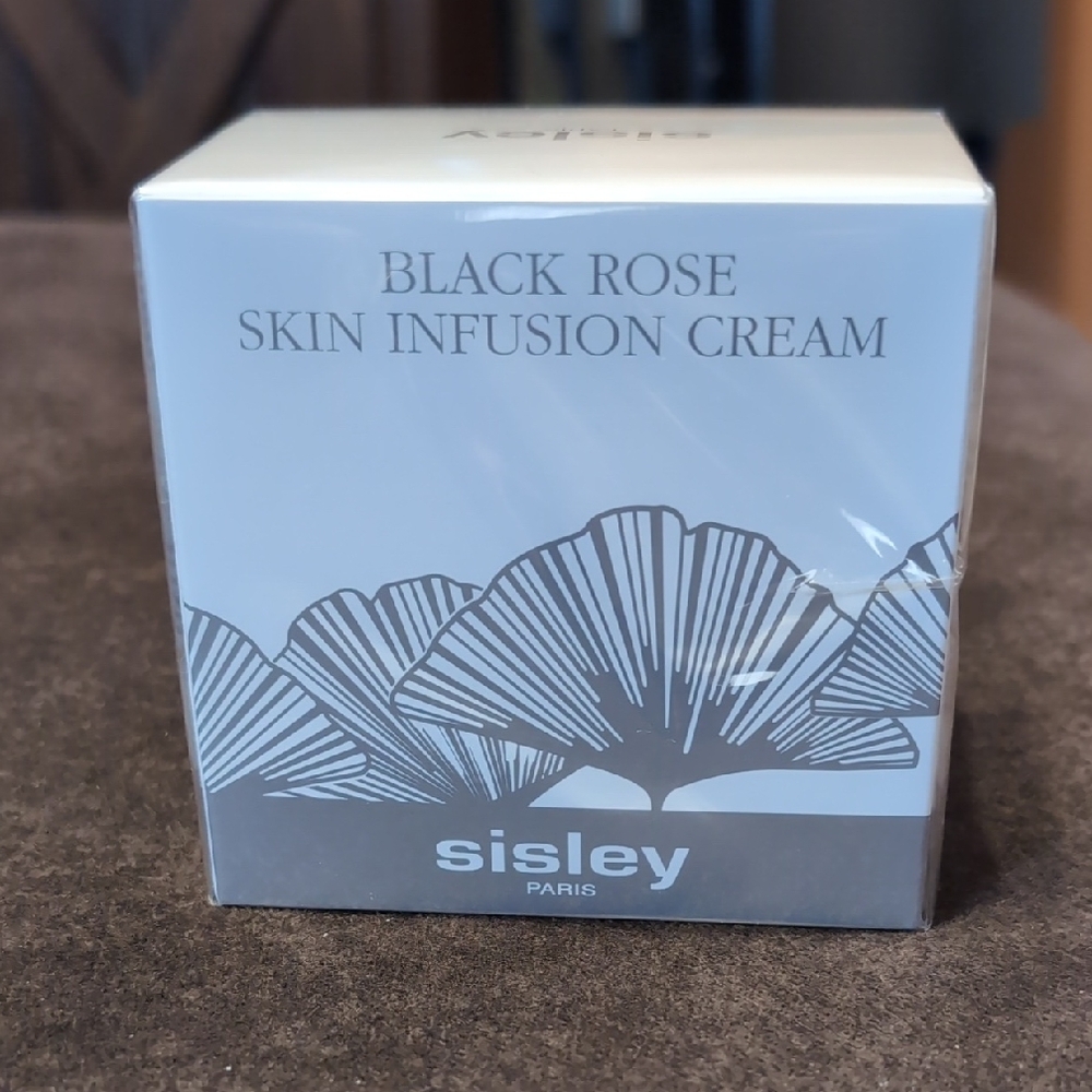 Sisley Paris Black Rose Skin Infusion Cream Discovery Program